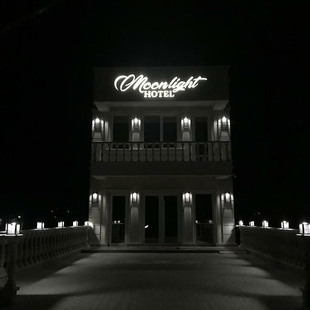 Moonlight Hotel Stăuceni Exterior photo